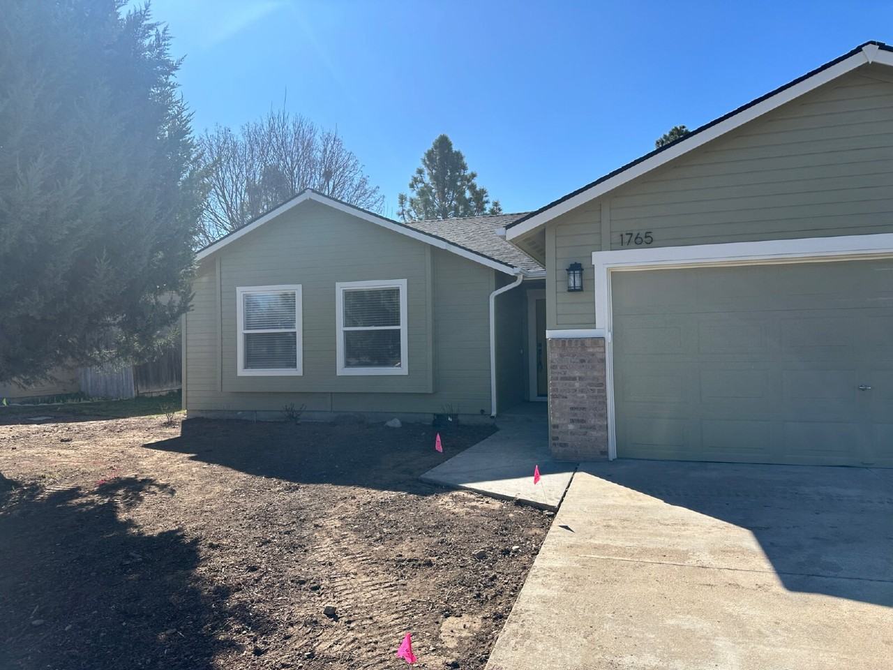 1765 E Oakcrest Dr - Photo 3 of 32