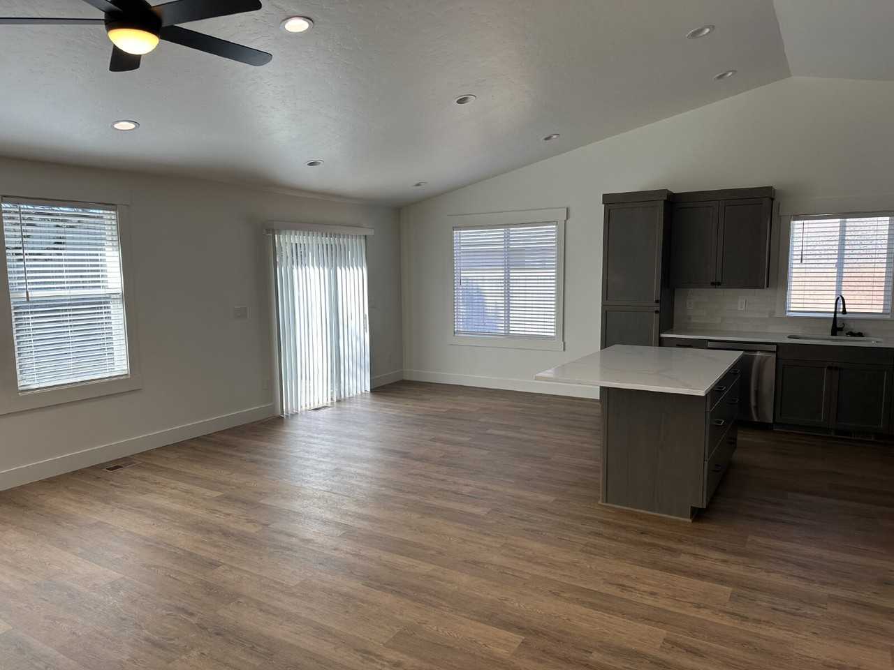 1765 E Oakcrest Dr - Photo 7 of 32