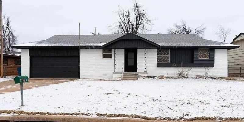 9413 Rhythm Rd - Photo 2 of 13