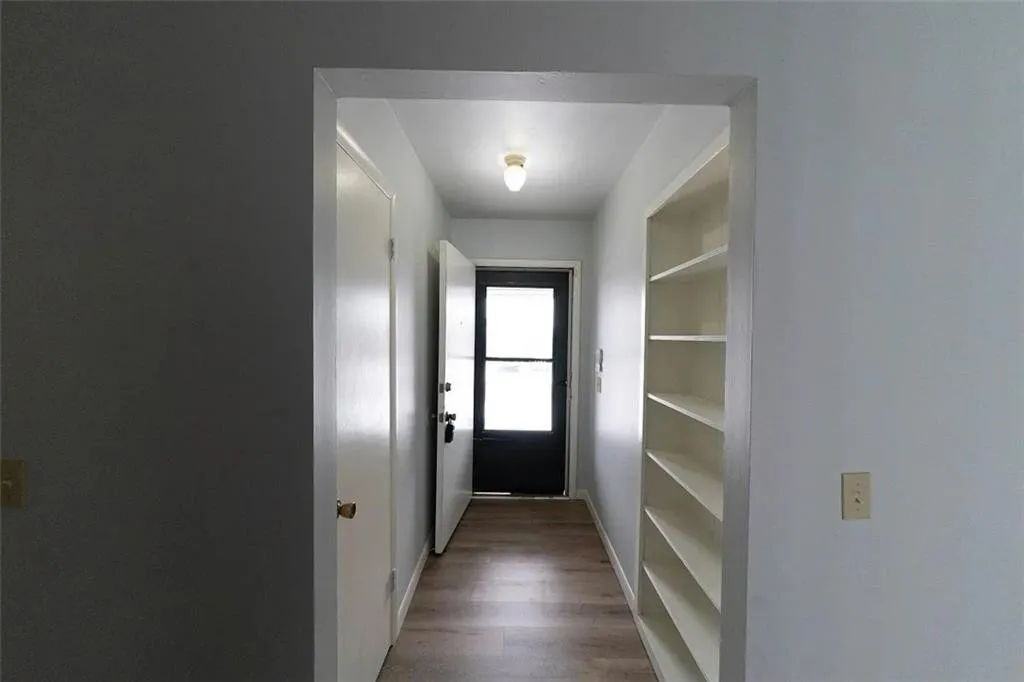 9413 Rhythm Rd - Photo 7 of 13