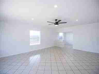 1338 S 10th Ave - Photo 5 of 33