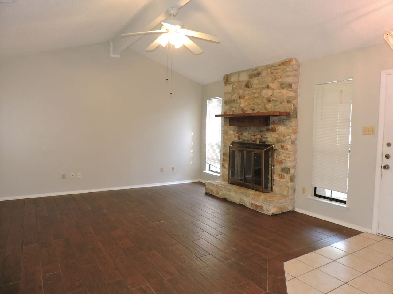 8509 Fathom Cir #B - Photo 6 of 29