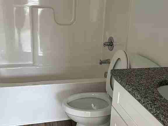 705 W Parker Rd #B - Photo 5 of 6