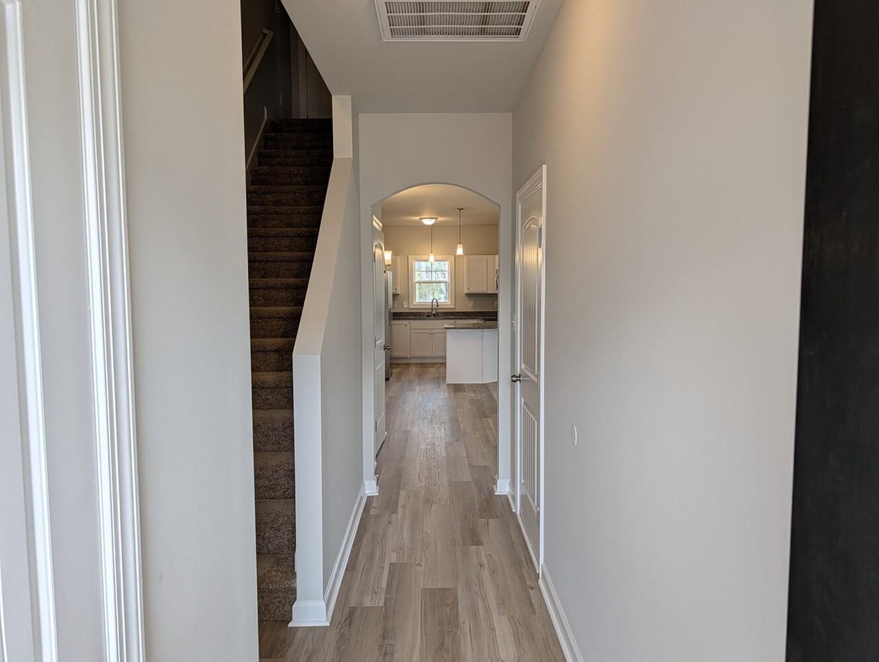 116 Crab Claw Spit Ln - Photo 2 of 16