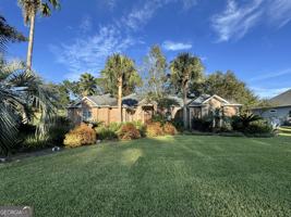 featured image of 535 Cardinal Cir E