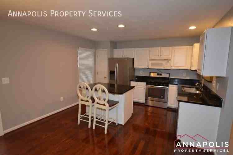 546 Francis Nicholson Way - Photo 5 of 41