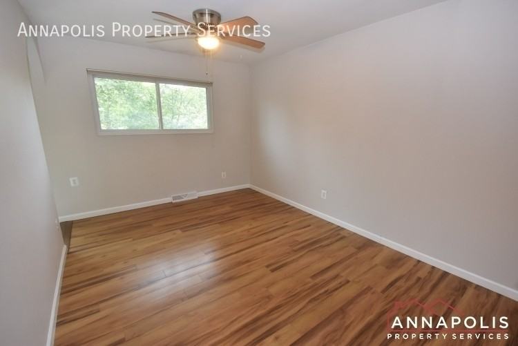 1187 Latrobe Dr - Photo 5 of 27