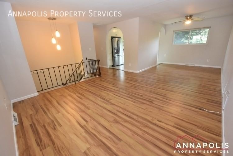 1187 Latrobe Dr - Photo 7 of 27