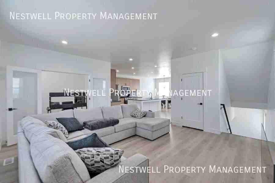 984 W 620 S - Photo 7 of 29