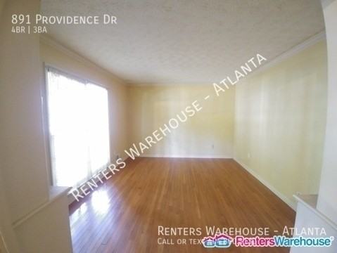 891 Providence Dr - Photo 3 of 25