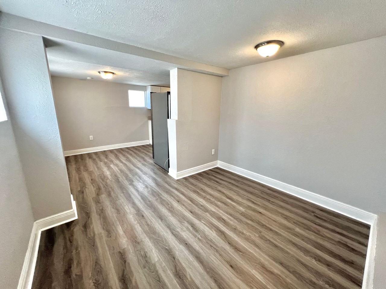 115 W Allison Ct - Photo 3 of 32