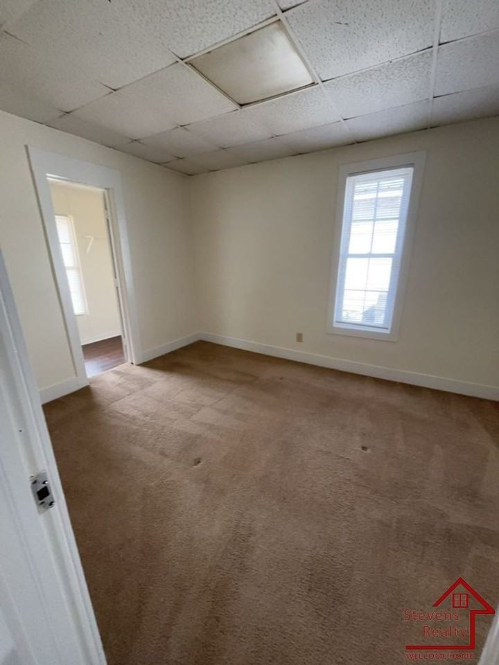 688 Bybee Branch Rd - Photo 7 of 11