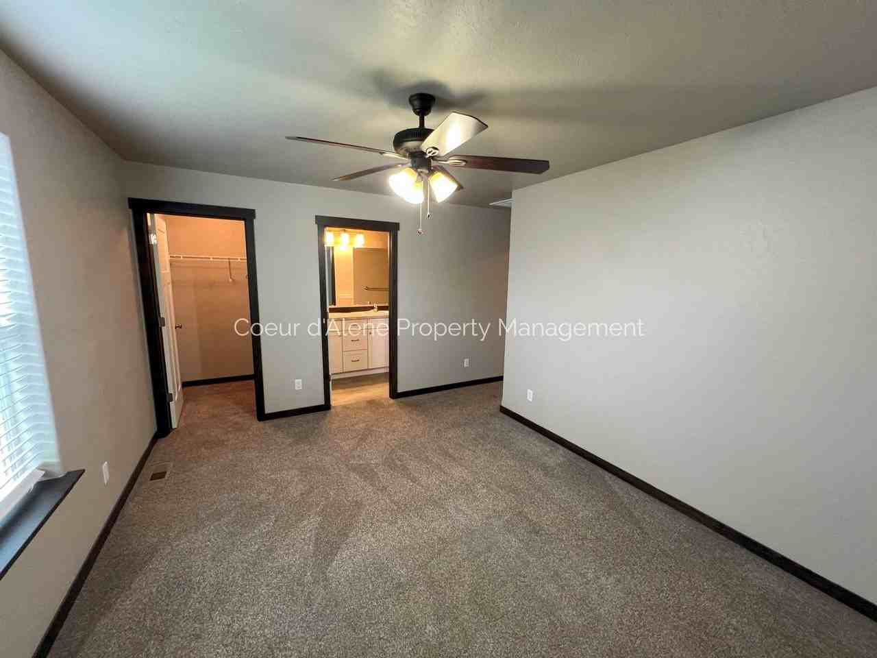 8334 N Spokane St - Photo 7 of 15