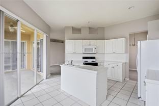 575 Se 29th Dr - Photo 1 of 1