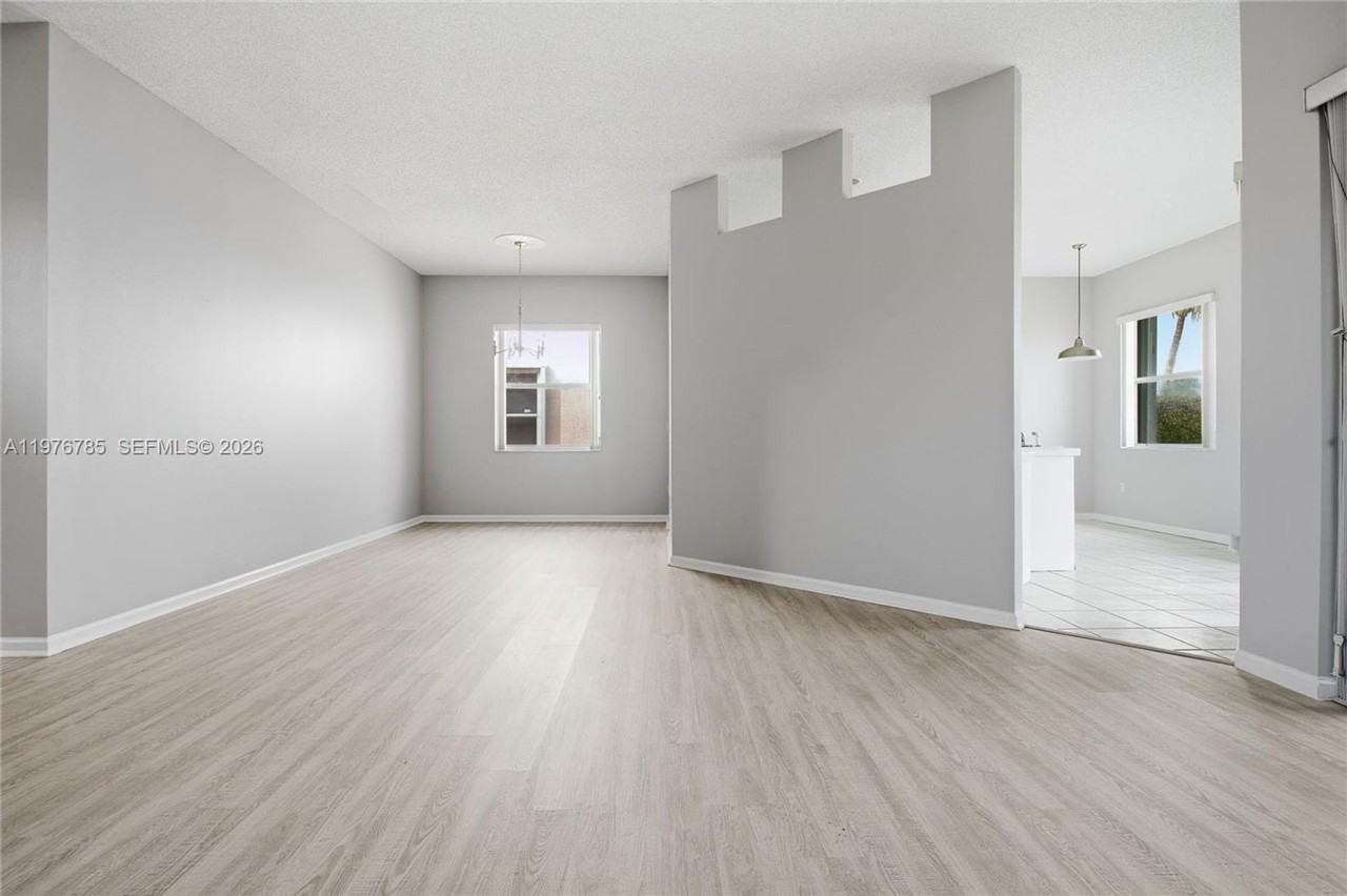 575 Se 29th Dr - Photo 7 of 19