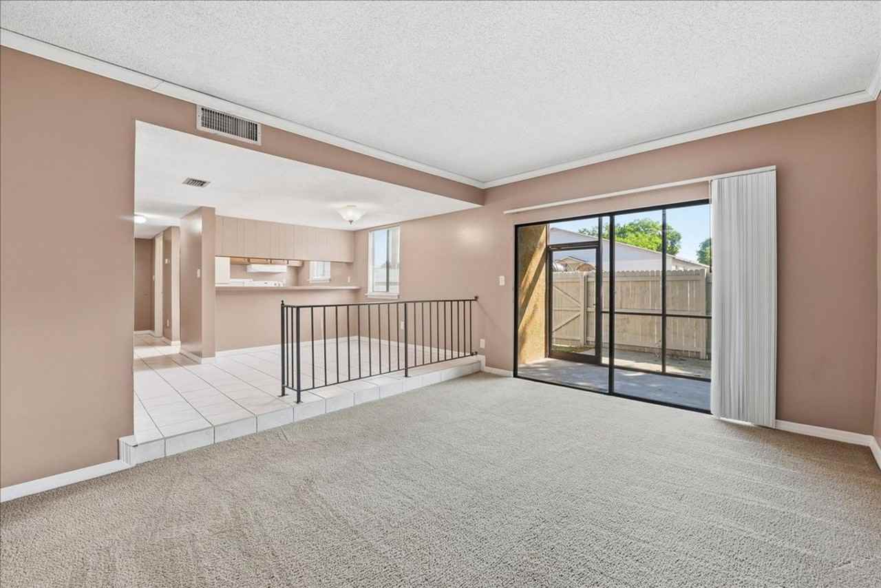 1428 Oak Pl #C - Photo 3 of 16