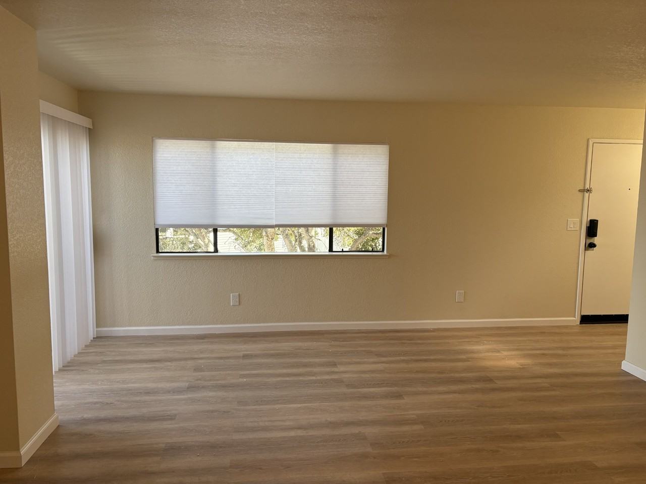 675 Jefferson Street - Monterey - Photo 2 of 18