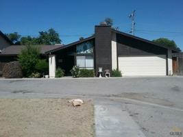 featured image of 2428 Eric Way