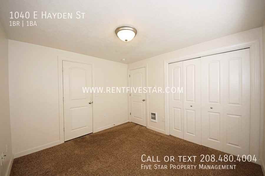 1040 E Hayden St - Photo 6 of 12