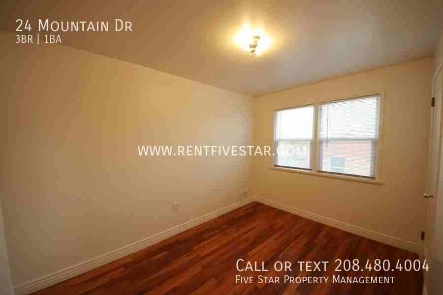 24 Mountain Dr - Photo 5 of 10