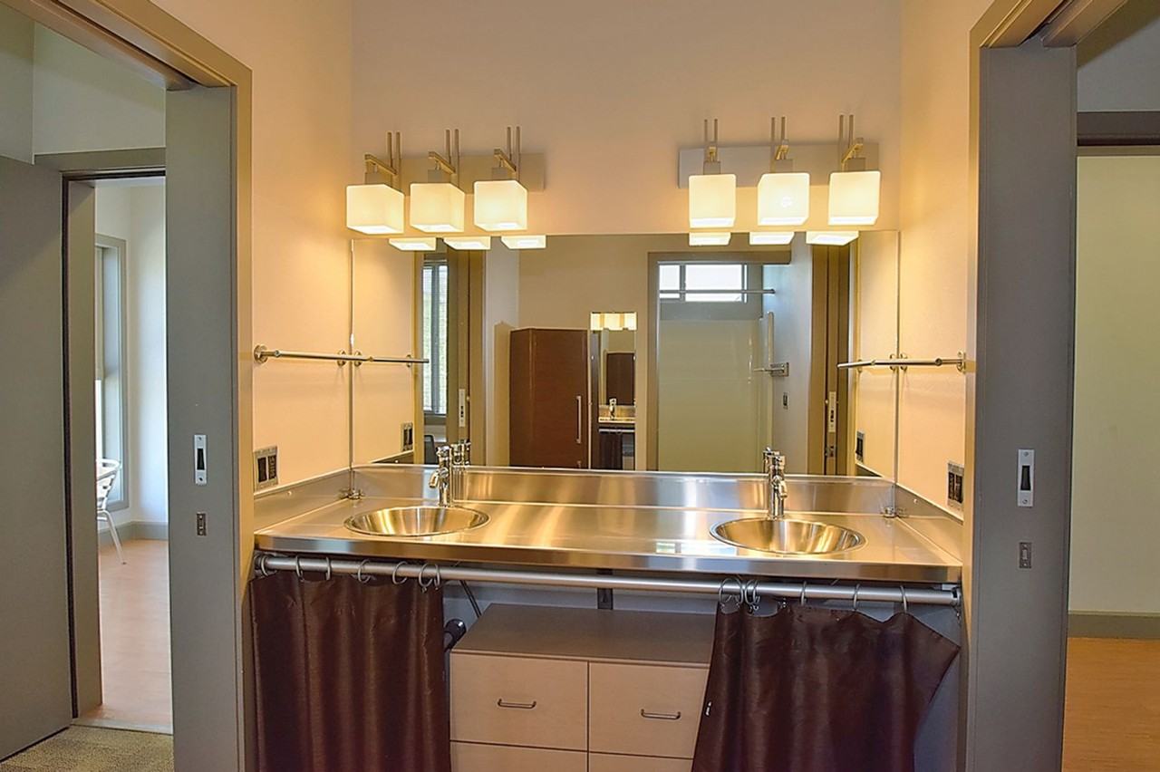 817 E Nora Ave - Photo 7 of 19