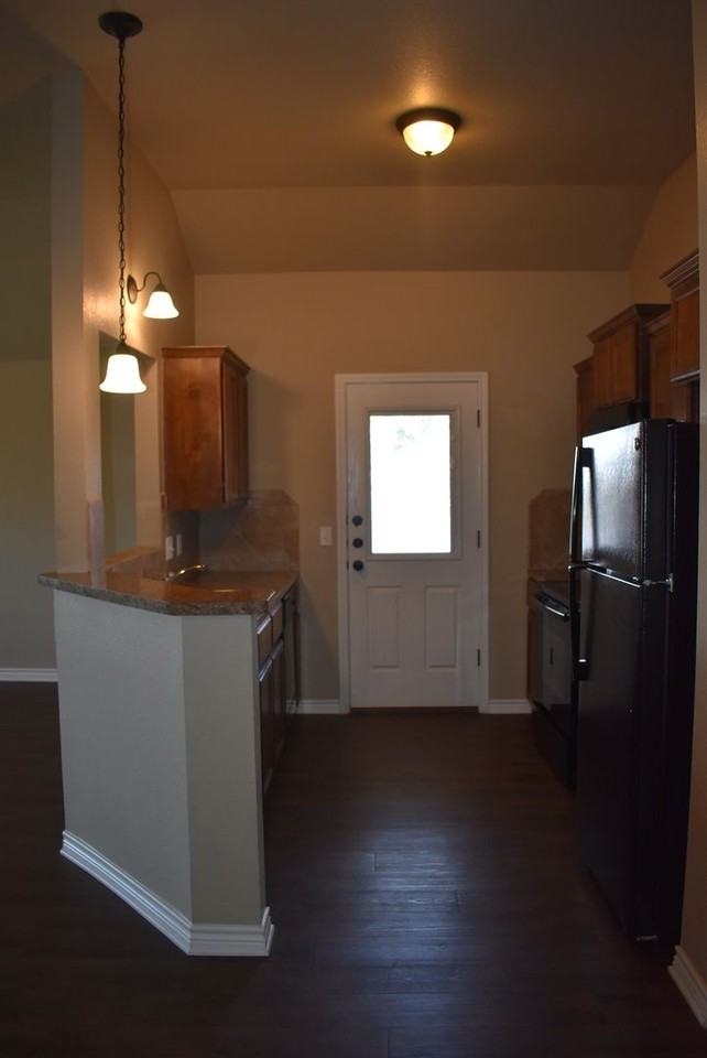 1808 Seminole Trce - Photo 4 of 24