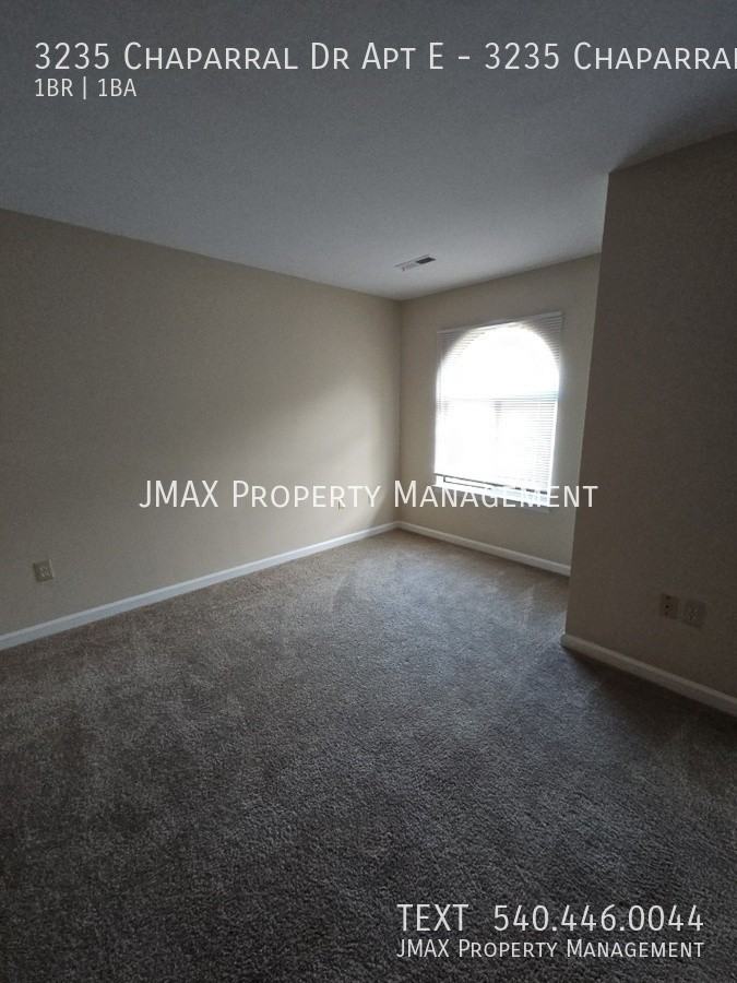 3235 Chaparral Dr Apt E - Photo 6 of 13