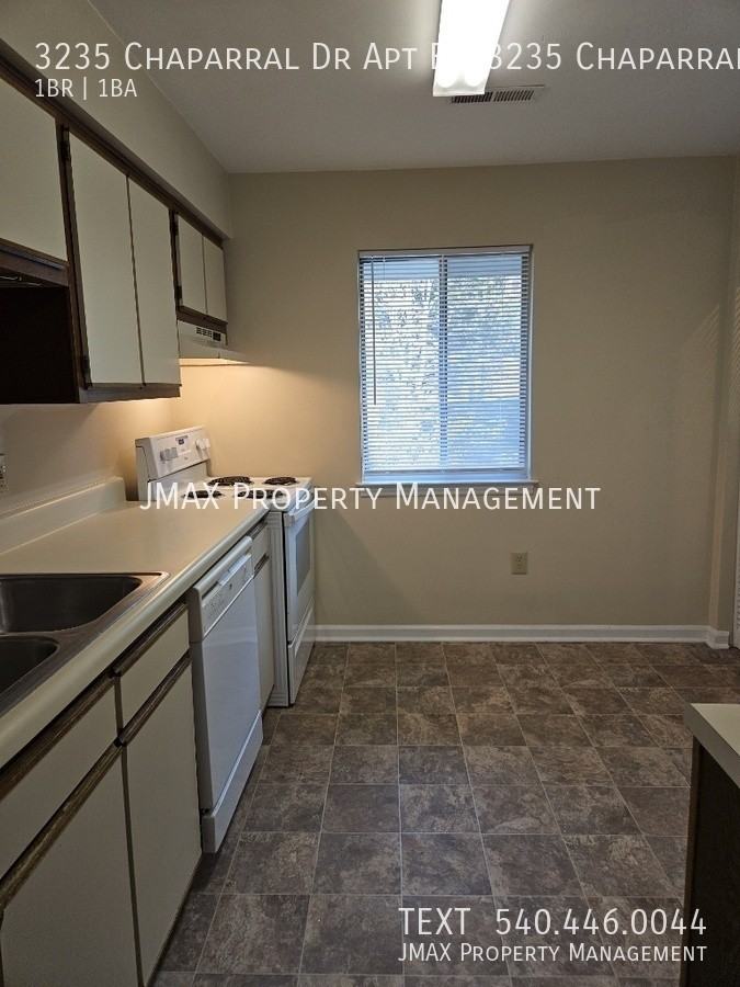 3235 Chaparral Dr Apt E - Photo 7 of 13