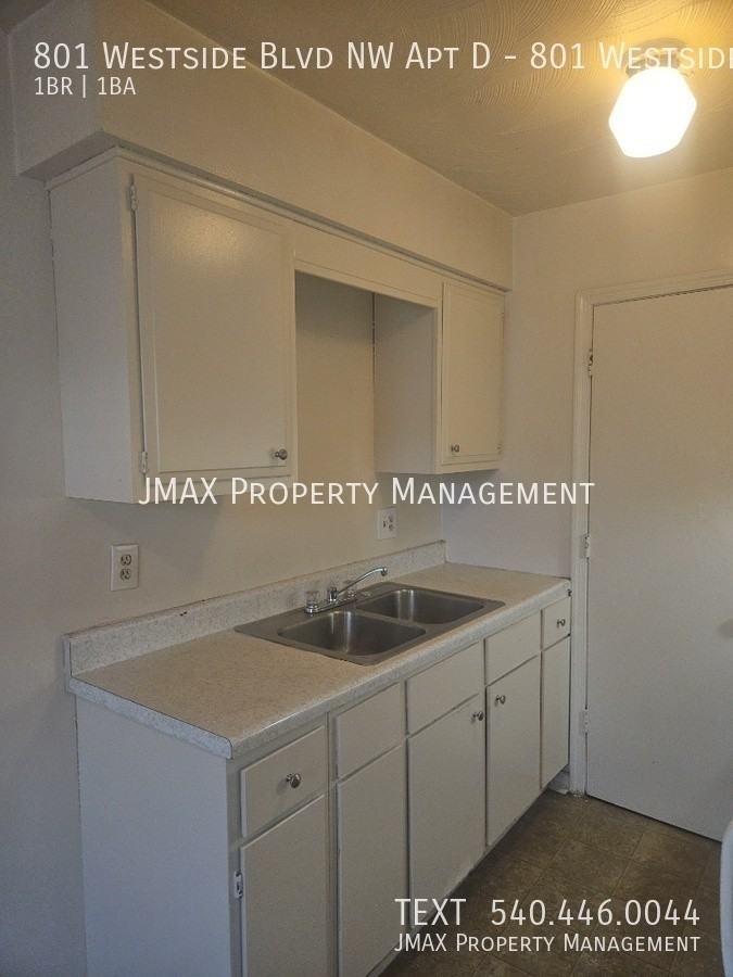 801 Westside Blvd Nw Apt D - Photo 4 of 7