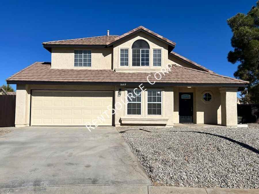 3559 E Avenue R14 - Photo 3 of 30