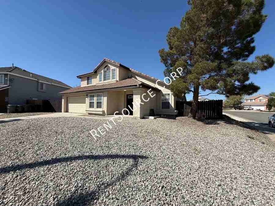 3559 E Avenue R14 - Photo 4 of 30