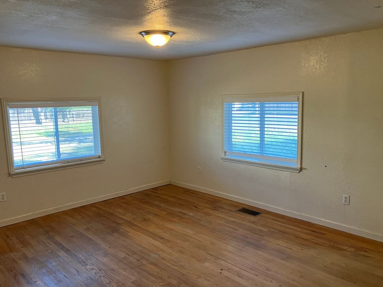 1351 Leonard Ave #A - Photo 5 of 13