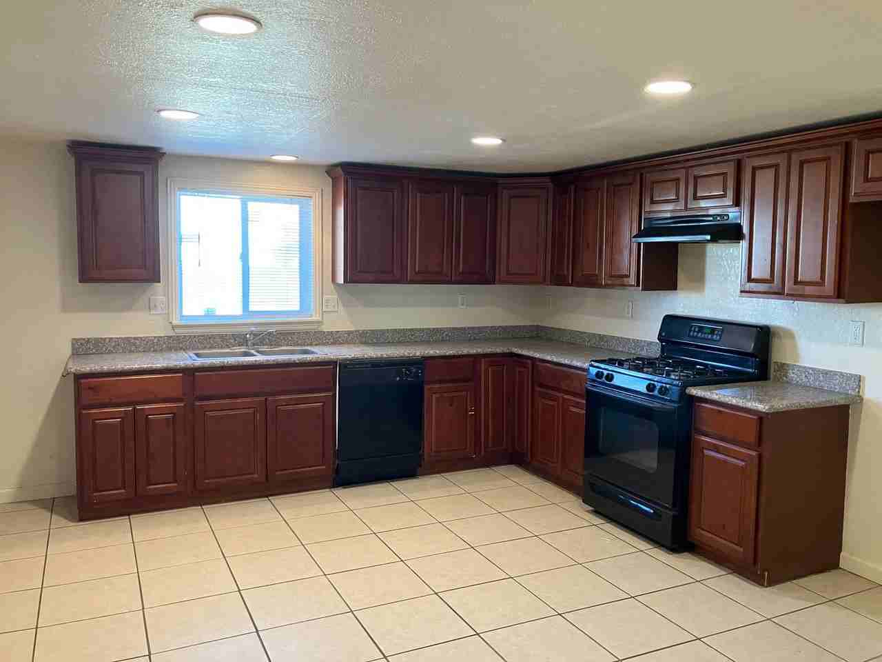 1351 Leonard Ave #A - Photo 6 of 13