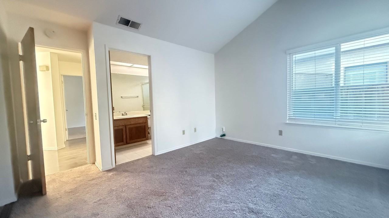 880 Caribou Ter - Photo 6 of 12