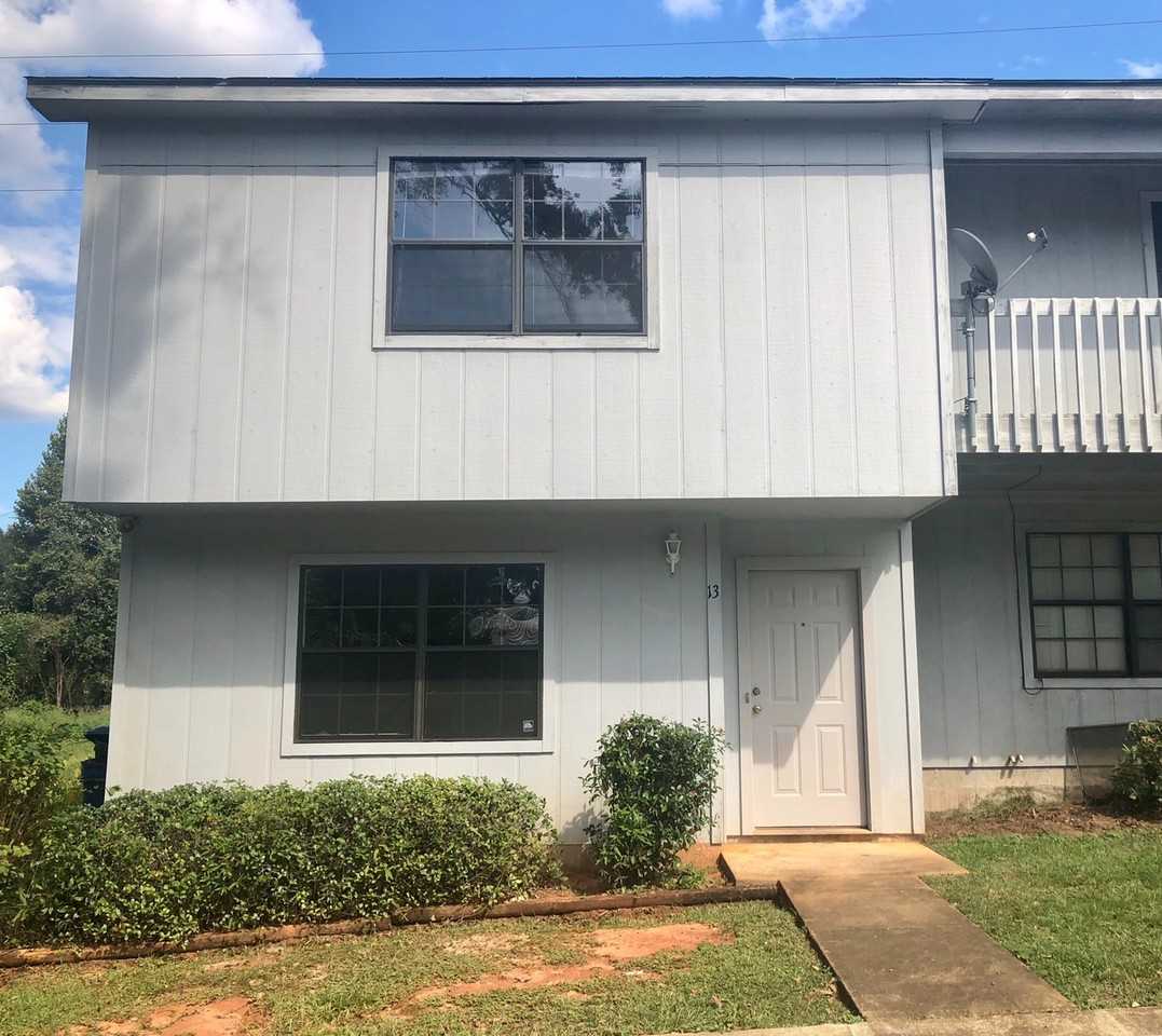 1000 Park St - Photo 2 of 13