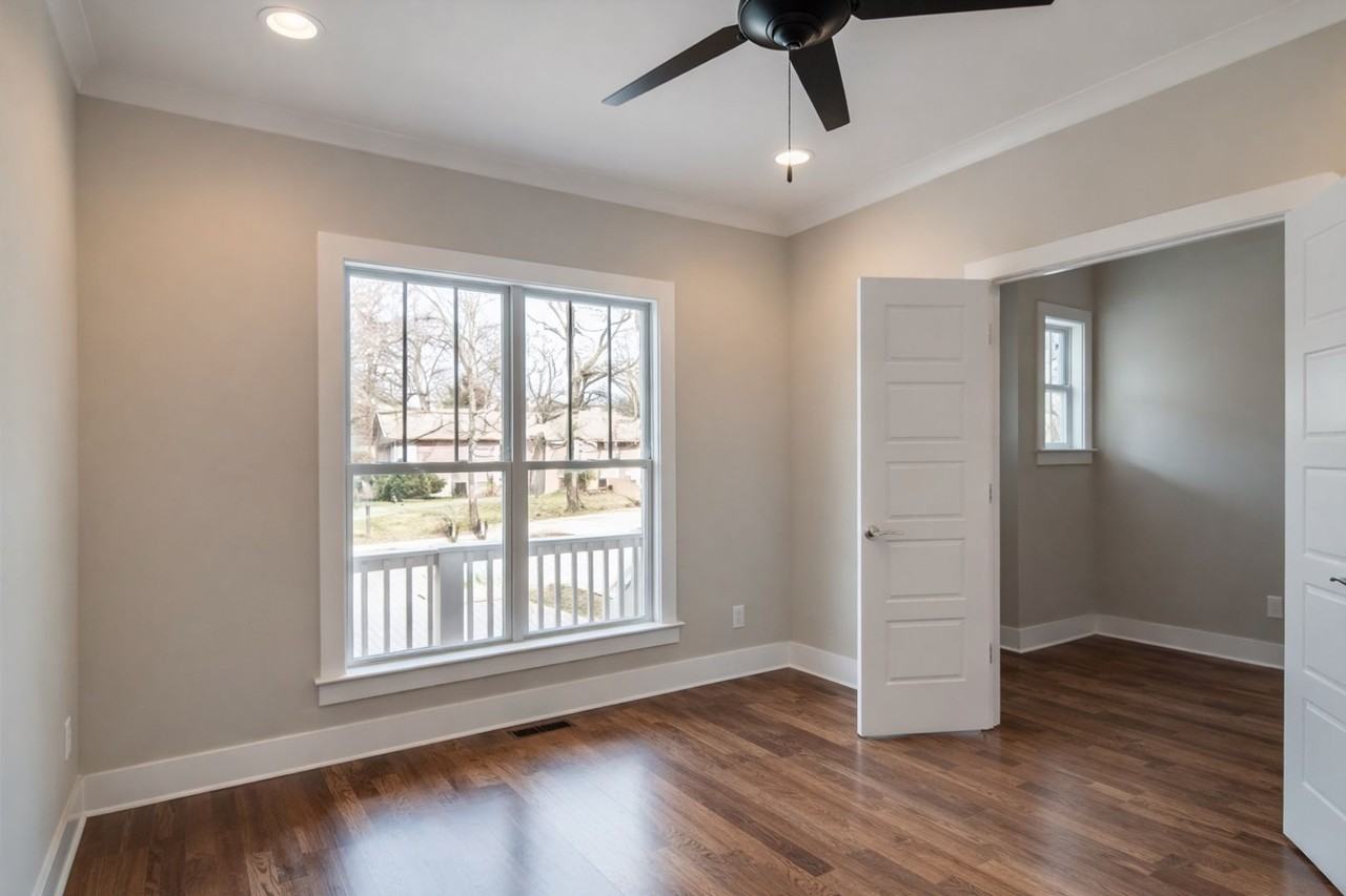 403 Acklen Park Dr - Photo 4 of 11