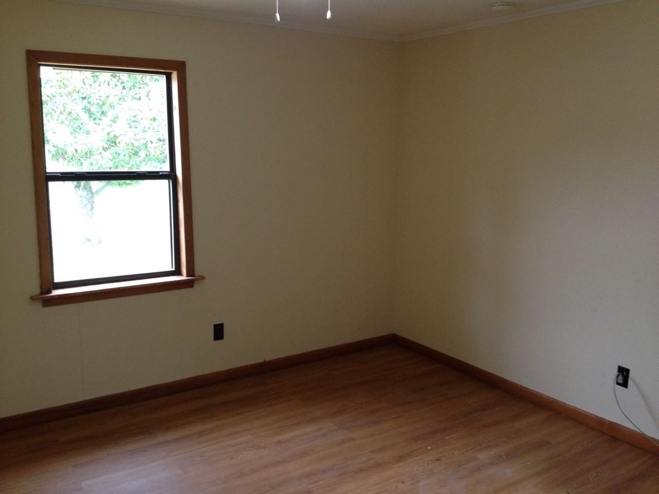 719 Martin Luther King Jr Cir - Photo 7 of 9