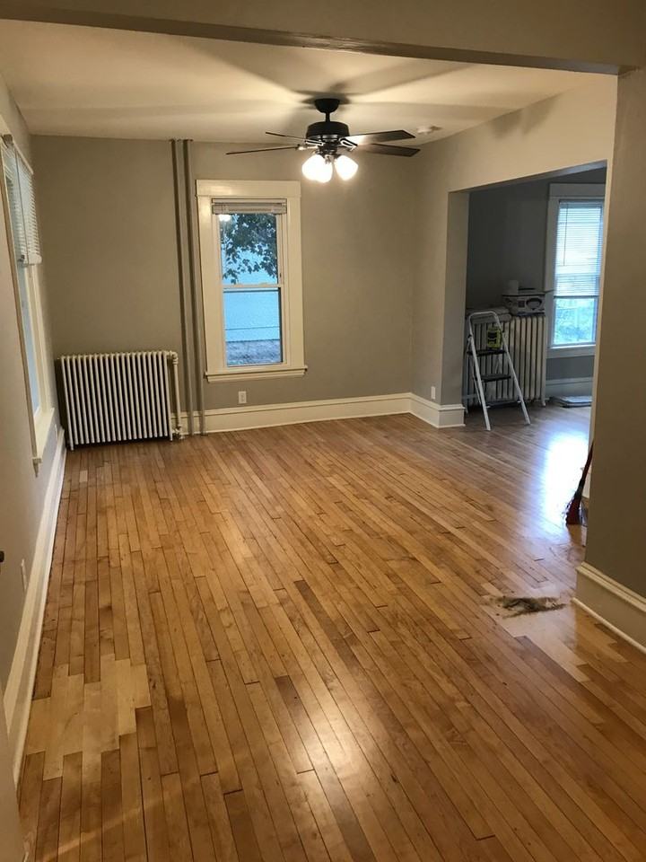 1622 Van Buren Ave - Photo 3 of 8