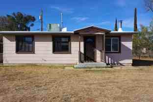 121 Steffen St - Photo 1 of 1