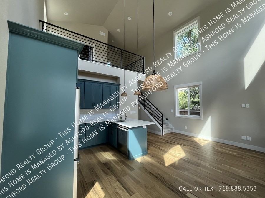 839 E Willamette Ave - Photo 5 of 24