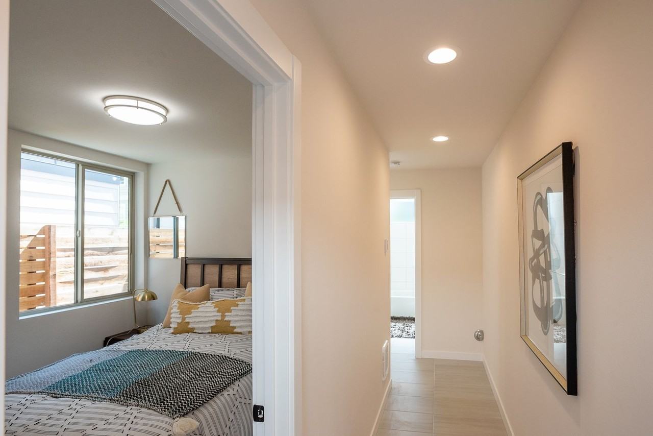 1131 Nw 57th St #A - Photo 3 of 30