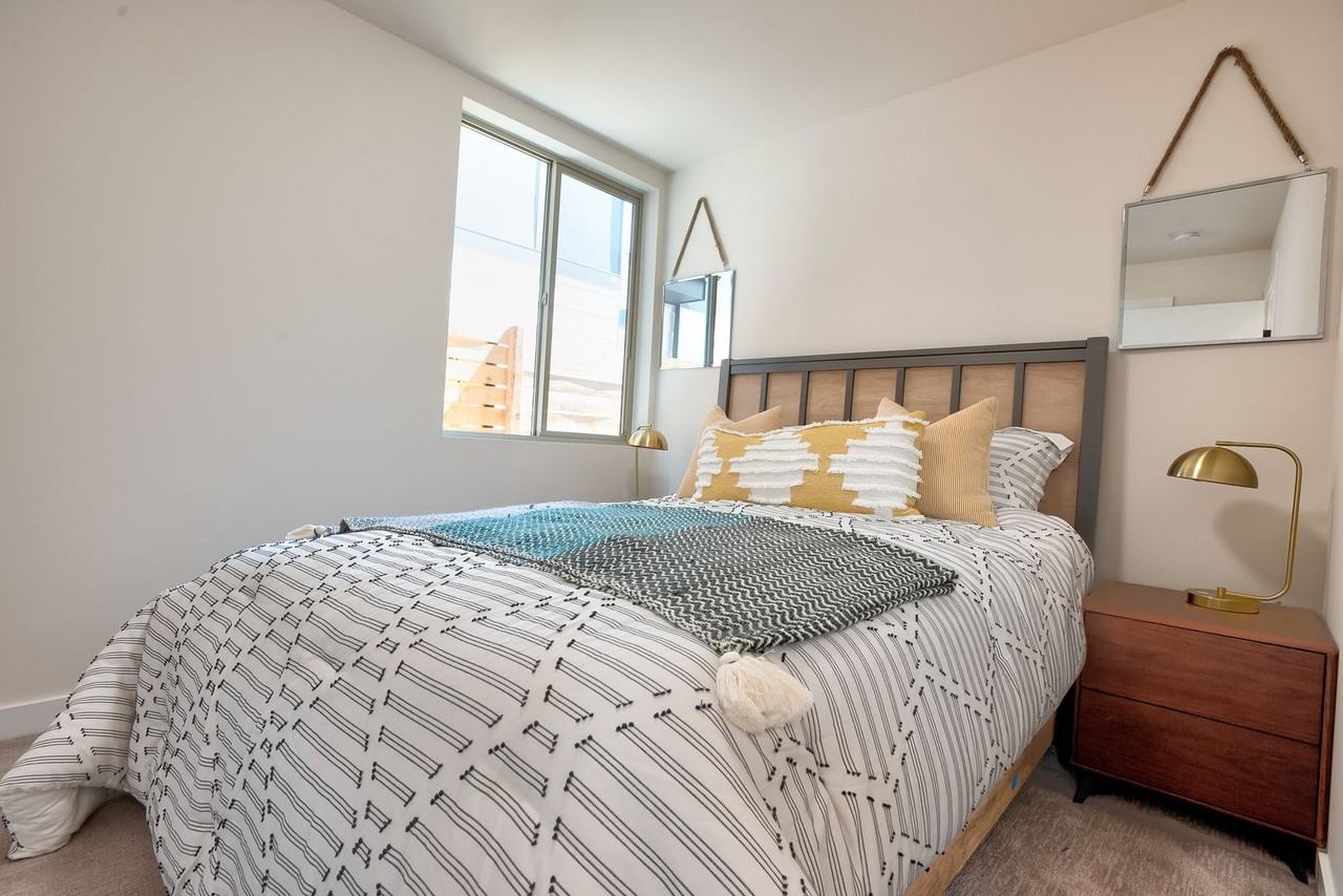 1131 Nw 57th St #A - Photo 4 of 30