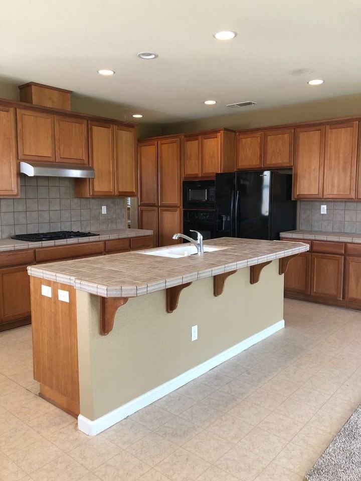 416 Morena Dr - Photo 2 of 18