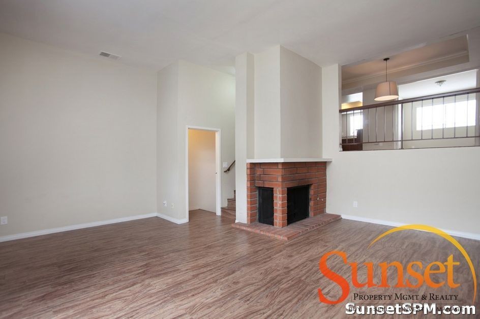 4010 Mahaila Ave #1 - Photo 5 of 23