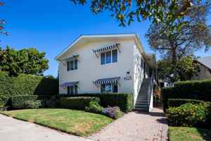 featured image of 4621 North Ave