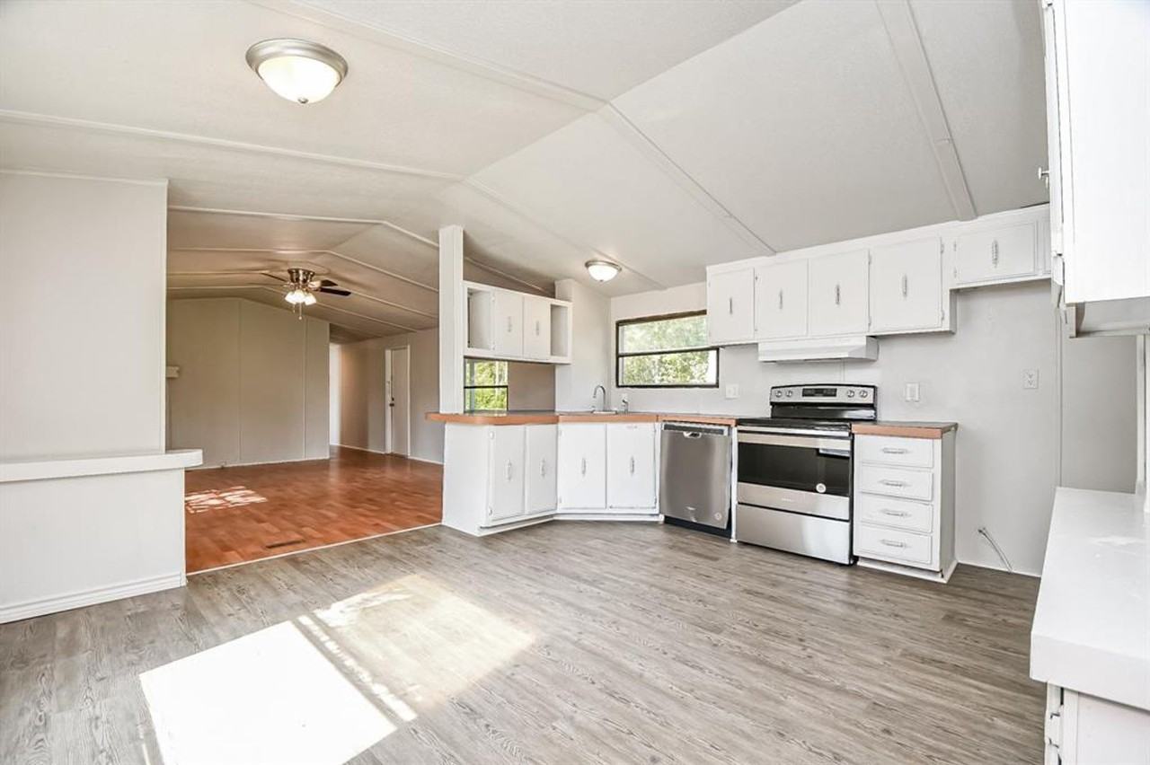 12579 Roy Harris Loop - Photo 3 of 23