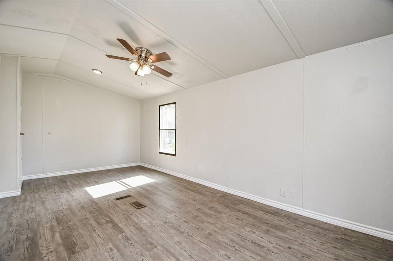 12579 Roy Harris Loop - Photo 7 of 23