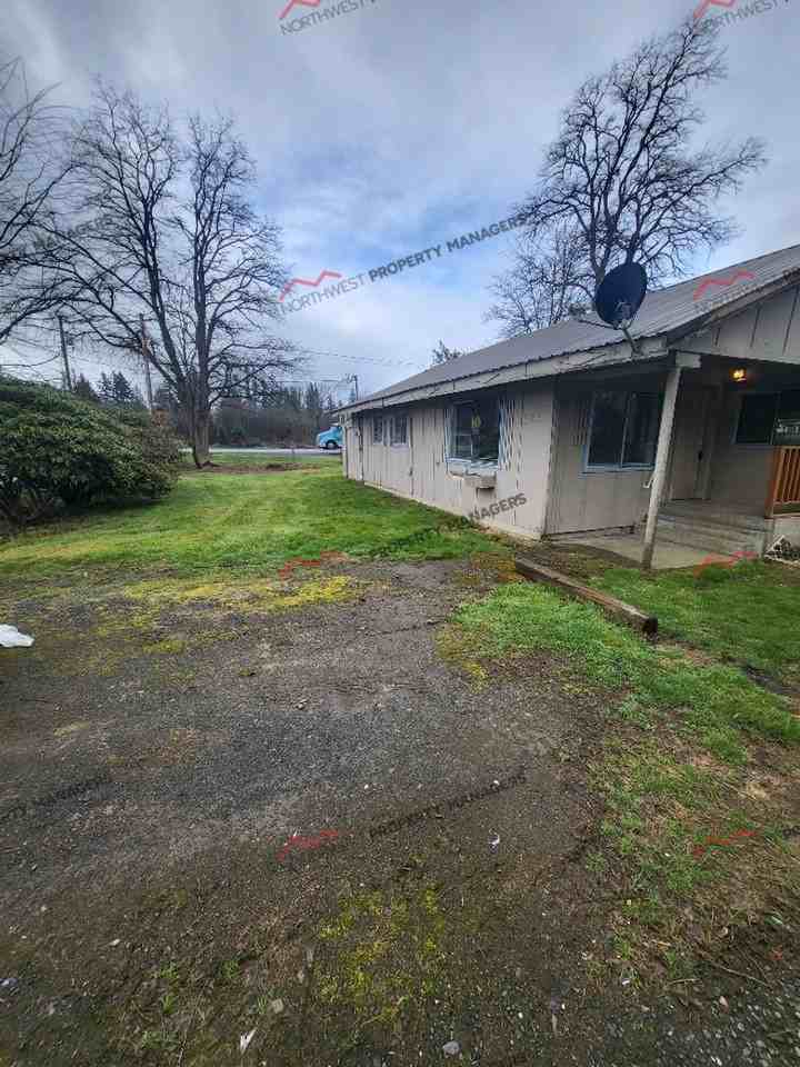 123 Wesarge Rd #A - Photo 6 of 18