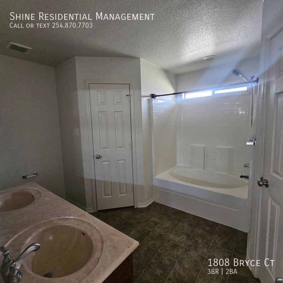 1808 Bryce Ct - Photo 6 of 12