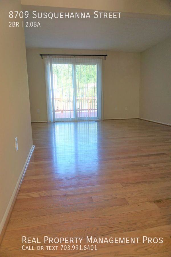 8709 Susquehanna St - Photo 5 of 24